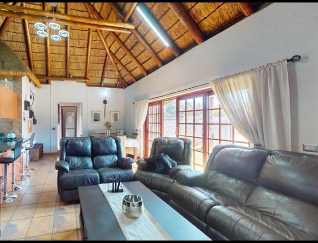 2 BEDROOM HOUSE FOR SALE IN HENLEY ON KLIP